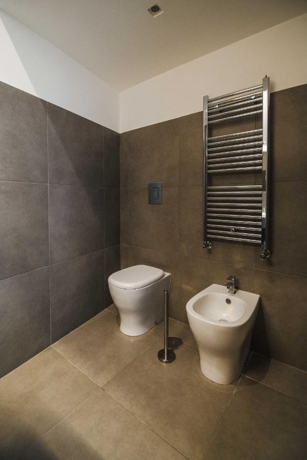Arco Dei Pinto Bed & Breakfast Salerno Exterior foto