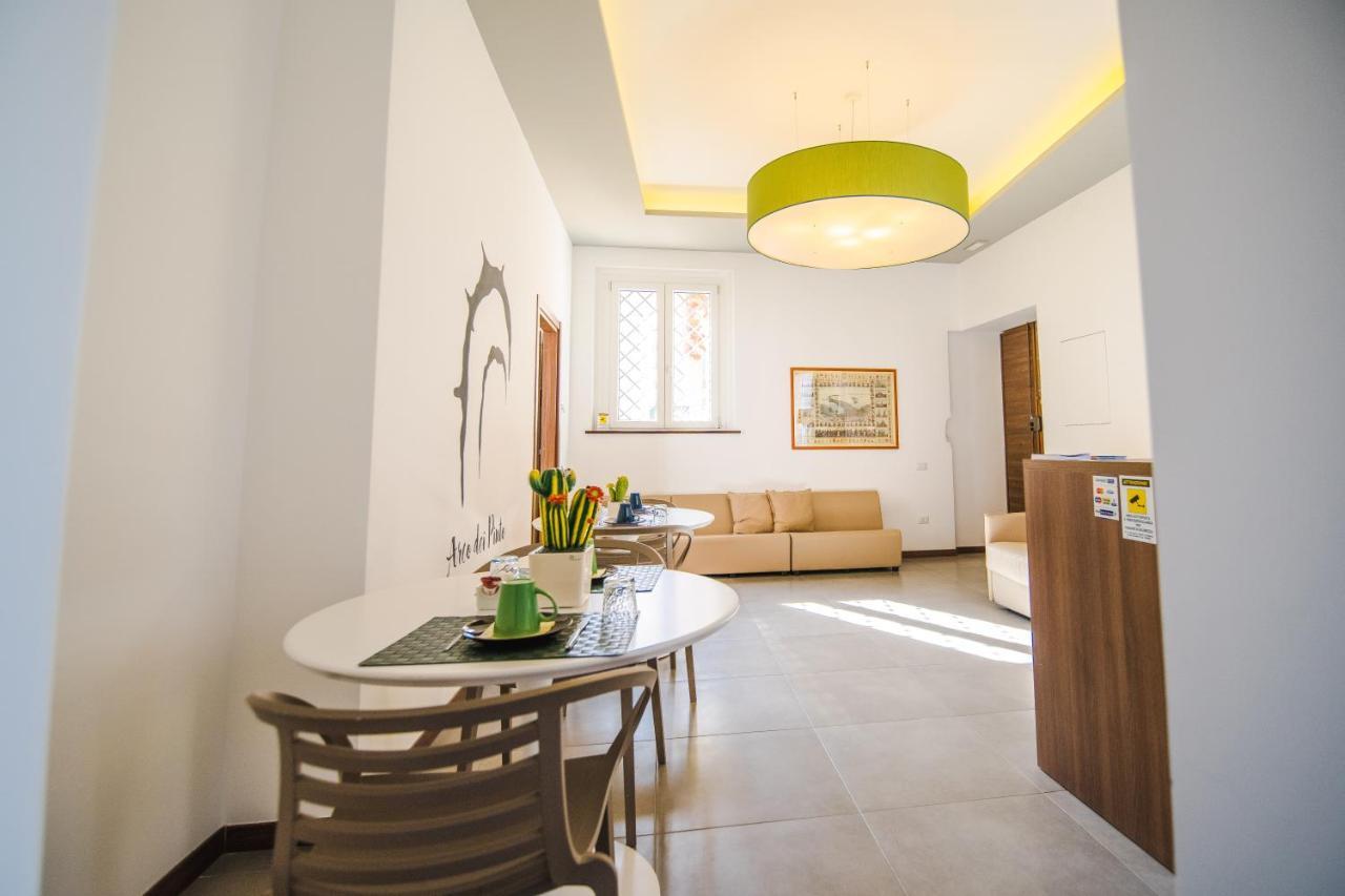 Arco Dei Pinto Bed & Breakfast Salerno Exterior foto